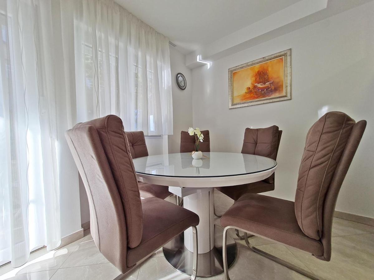 Split City Apartment Rosemary Dış mekan fotoğraf