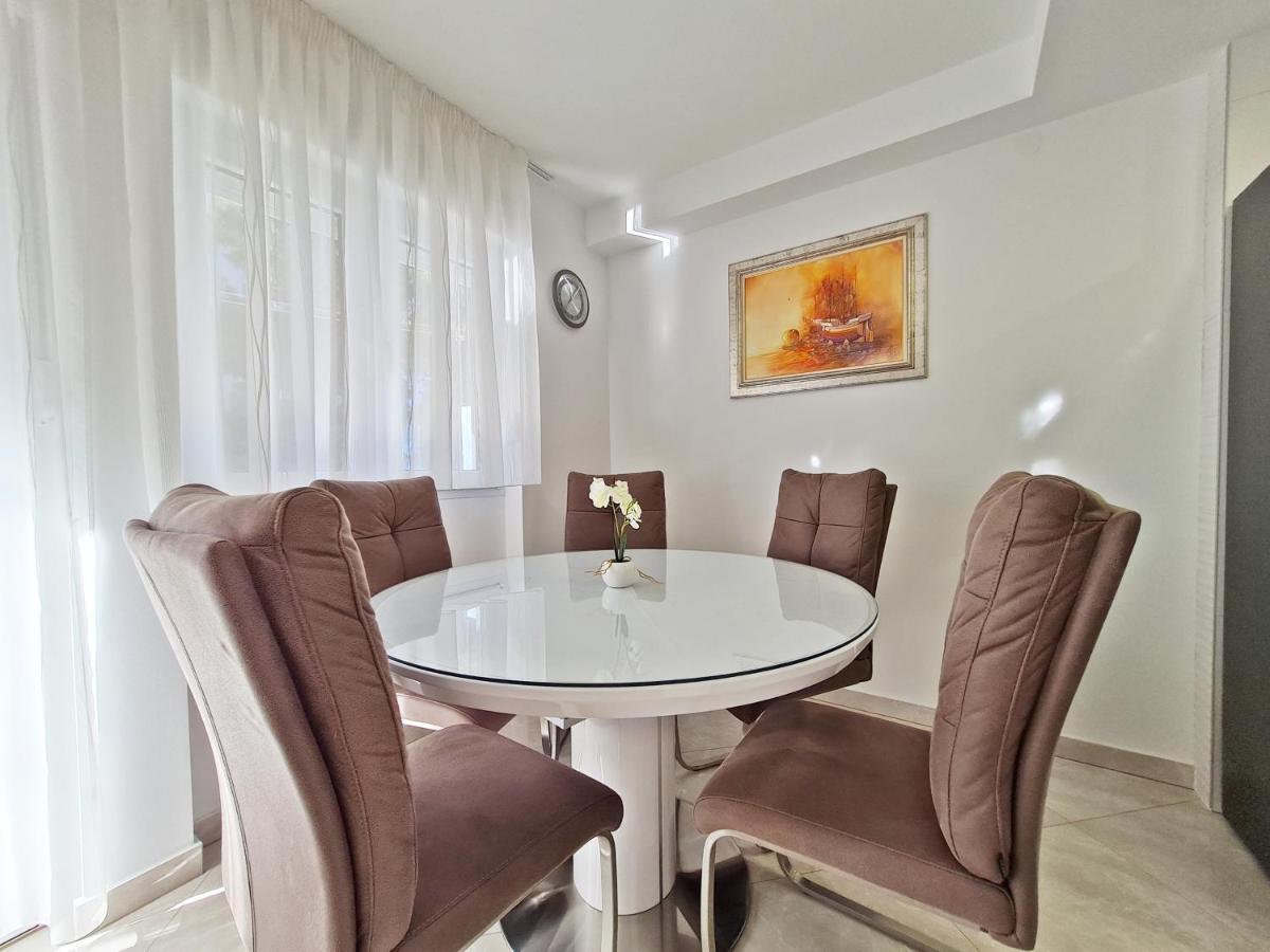 Split City Apartment Rosemary Dış mekan fotoğraf